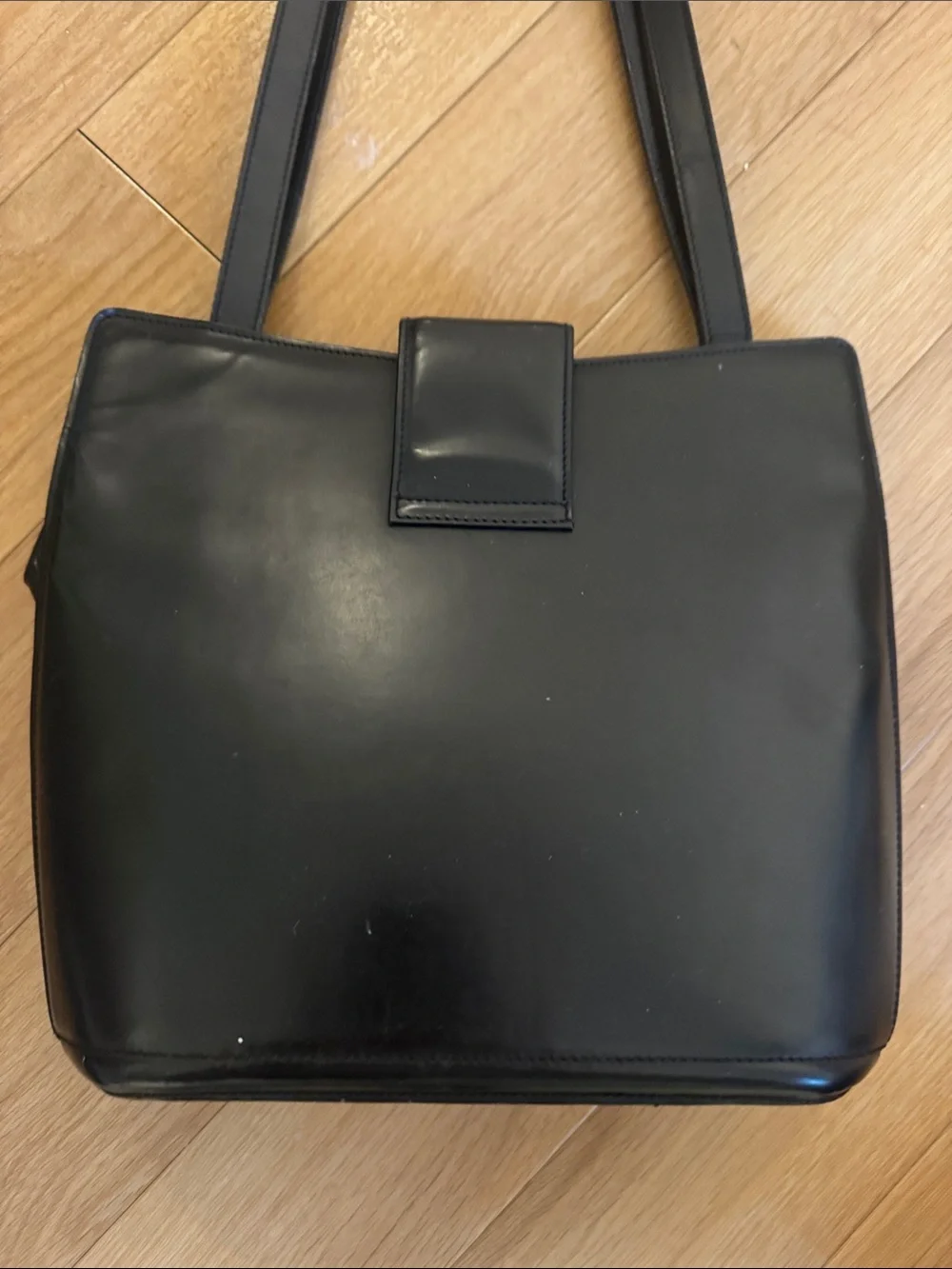 Bally all  Leather Vintage Shoulder Bag dark navy/ black gold. Unused